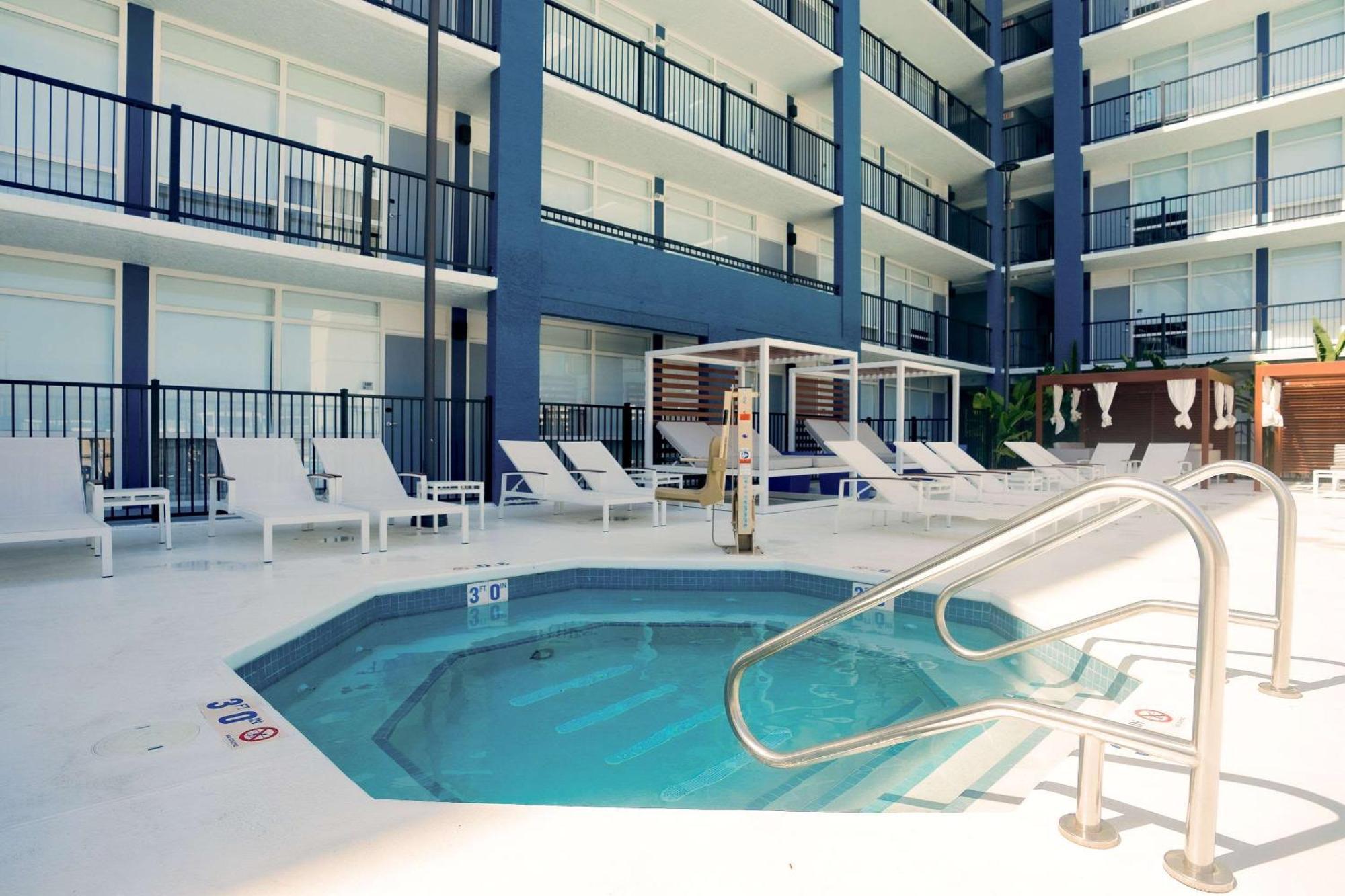 Daskk Orlando Hotel Near Universal Blvd, Ascend Hotel Collection Eksteriør billede